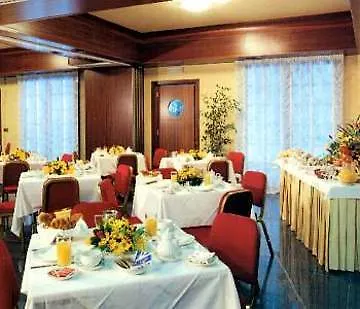 Hotel & Dei Duchi Urbino
