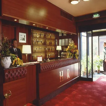 Hotel & Dei Duchi Urbino