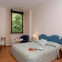 מלון & Dei Duchi אורבינו