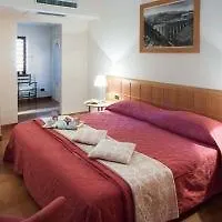 & Dei Duchi Hotel Urbino