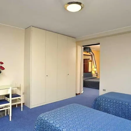 & Dei Duchi מלון אורבינו