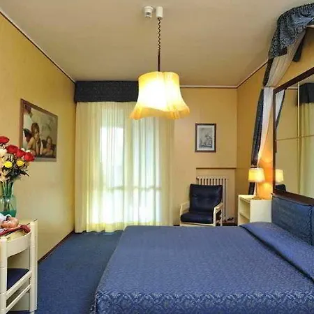 Hotel & Dei Duchi Urbino